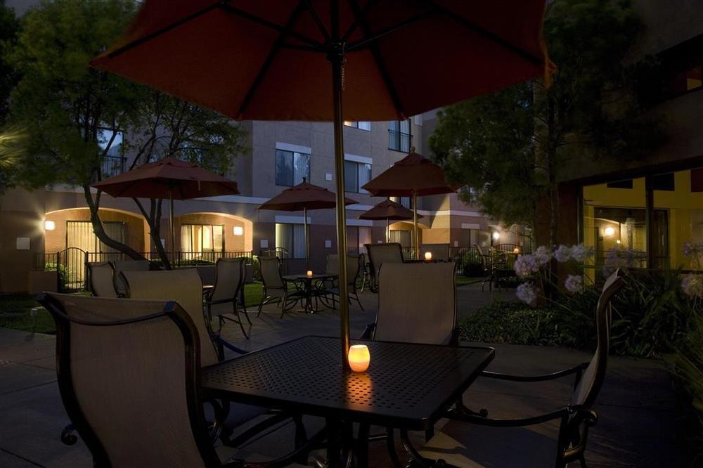 Doubletree Suites By Hilton Hotel Sacramento - Rancho Cordova Restaurant photo